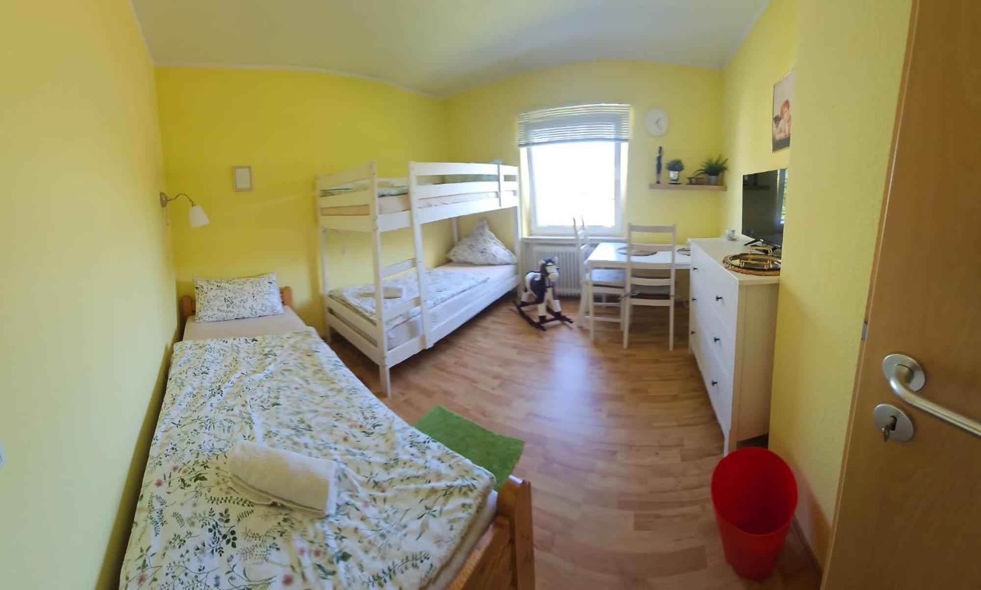 Modernes Apartment Im Gruenen, Mit Park- Und Meer-Naehe Бад-Цвишенан Экстерьер фото