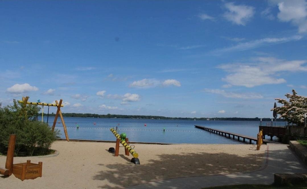 Modernes Apartment Im Gruenen, Mit Park- Und Meer-Naehe Бад-Цвишенан Экстерьер фото